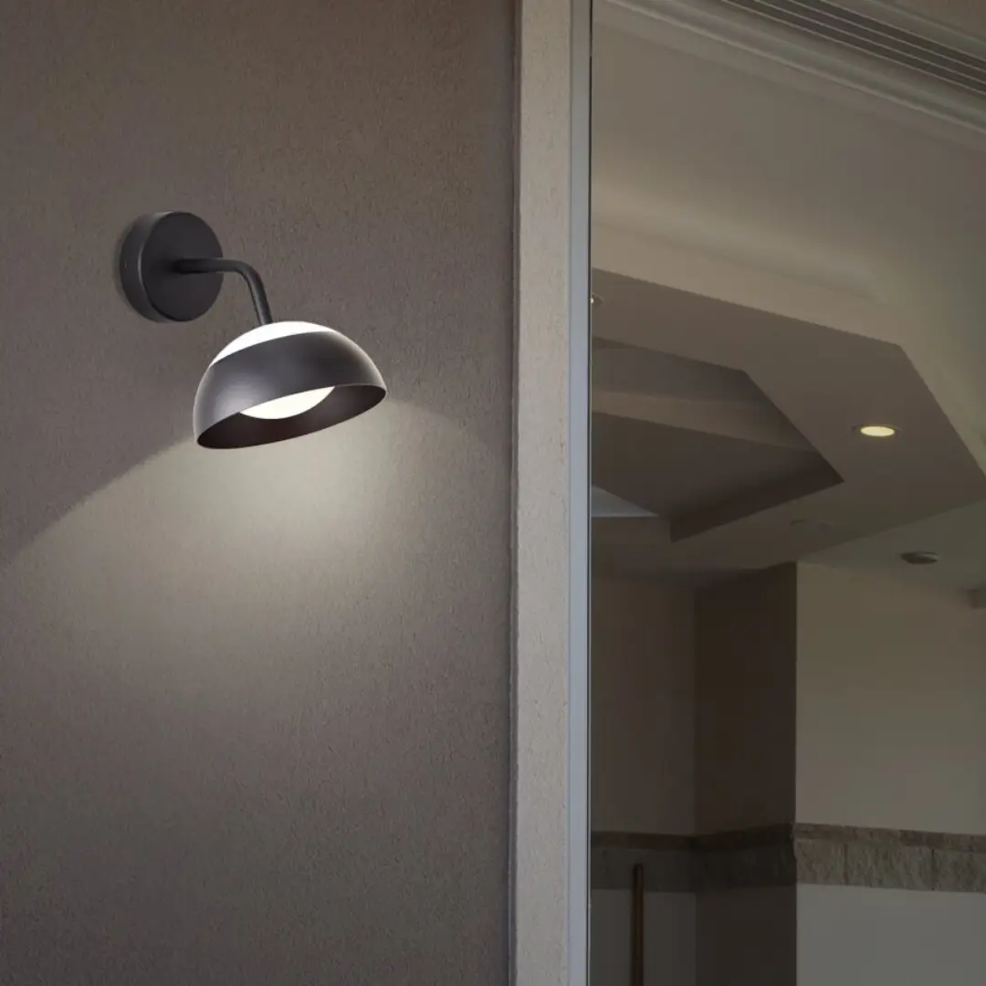 6255.webp Hotel Wall Sconce – CCT Tunable, 13W - Image 1