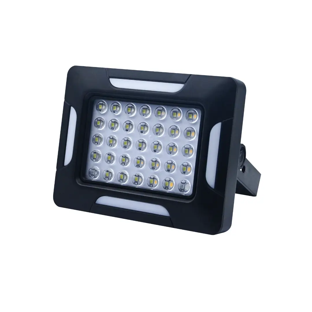 D1.webp D1 Compact Portable LED Worklight - Image 1